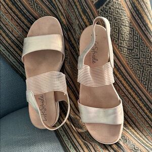 Life Stride Women's Gold Metallic Sandals Velocity 2.0